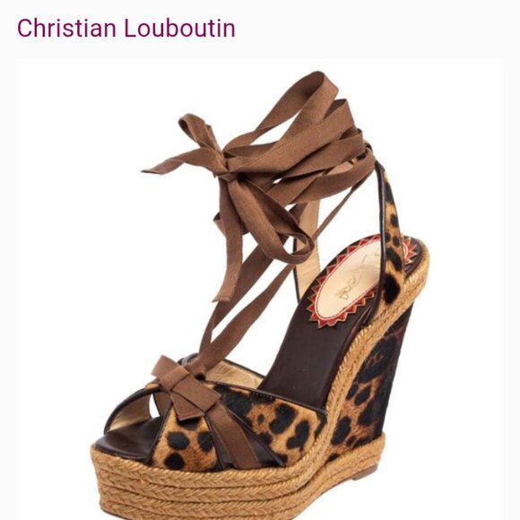 Christian Louboutin - Picture 3 of 3
